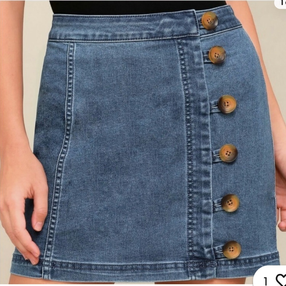 Free People Little Daisies Medium Wash Denim Button Front Mini Skirt Size 4 - Picture 1 of 7